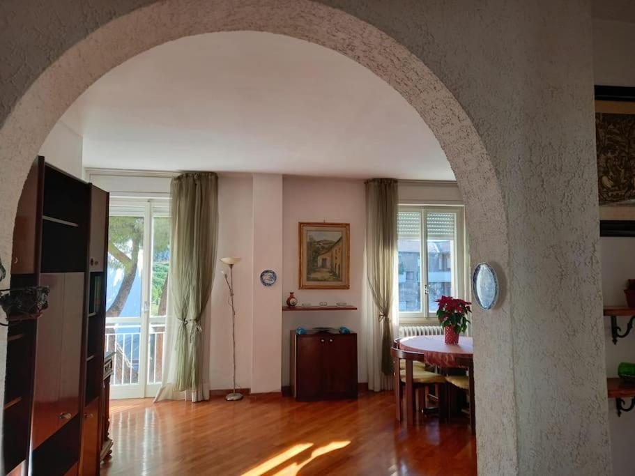 Casa Lola Livorno Exterior foto